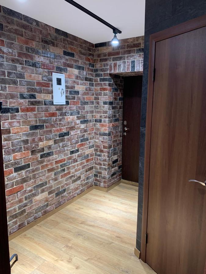 Двухкомнатная Квартира На Проспекте Науки Charkiv Esterno foto